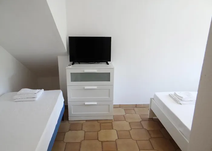 Kalogeriko 波利克罗诺